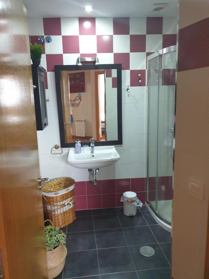 Atico Cine Colon Apartamento Ribadeo Exterior foto