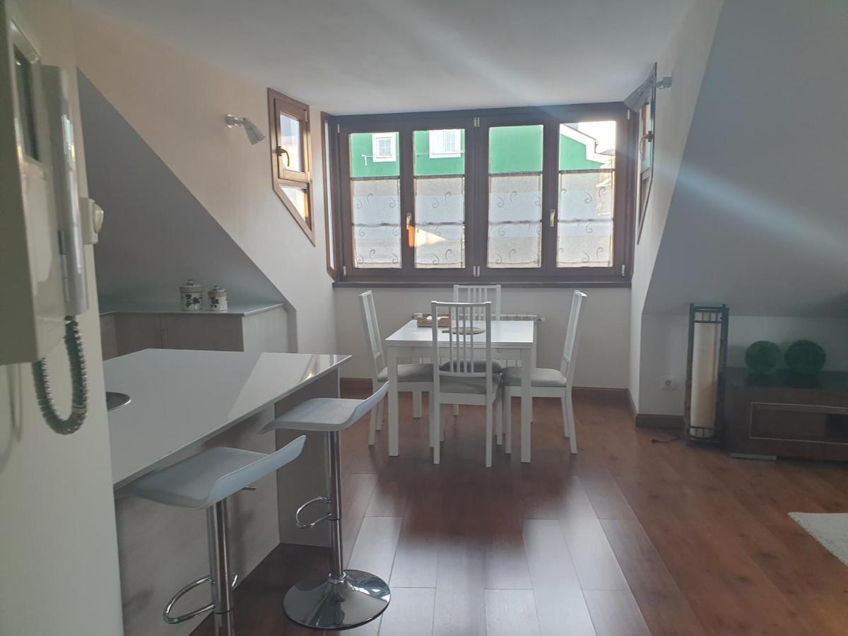 Atico Cine Colon Apartamento Ribadeo Exterior foto