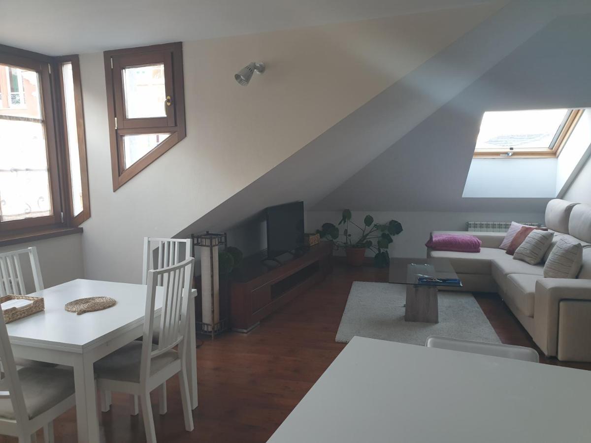 Atico Cine Colon Apartamento Ribadeo Exterior foto